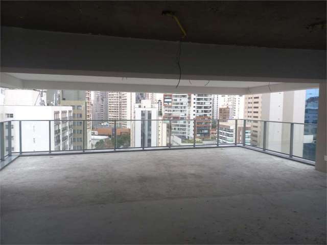 Apartamento com 4 Quartos e 6 banheiros à Venda, 246 m²- Itaim Bibi, São Paulo - SP