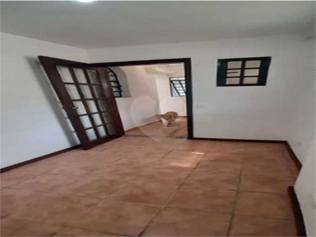 Casa com 1 Quarto e 1 banheiro para Alugar, 40 m² - Planalto Paulista, São Paulo - SP