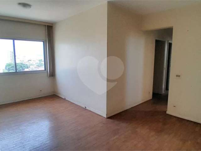 Apartamento à venda no bairro Alto de Pinheiros.