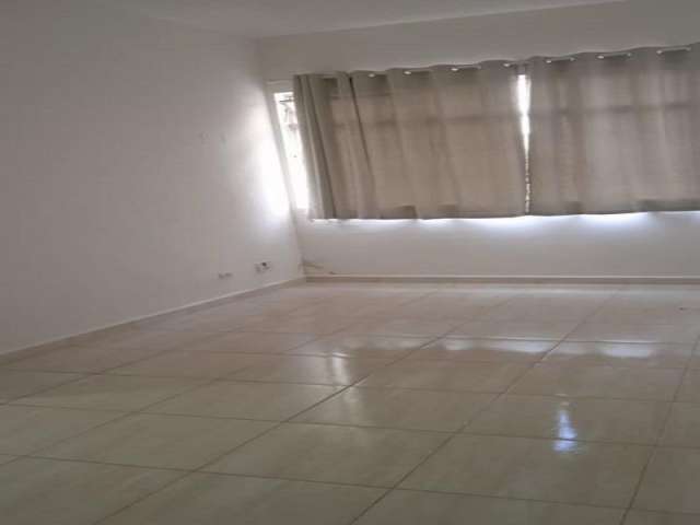 Apartamento residencial situado no bairro Bela Vista.