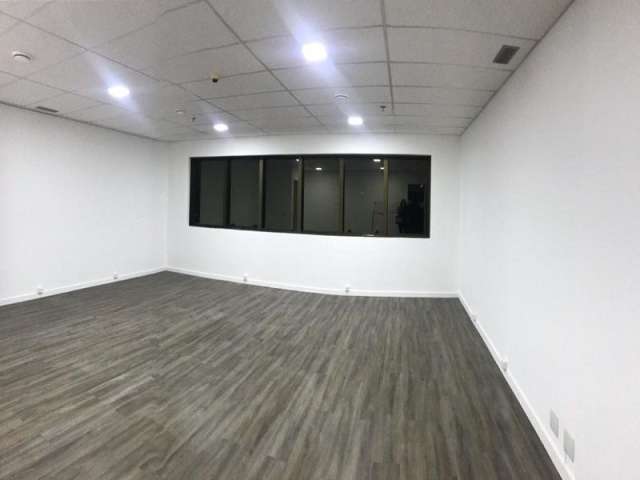 Sala comercial à venda no bairro Barra Funda.