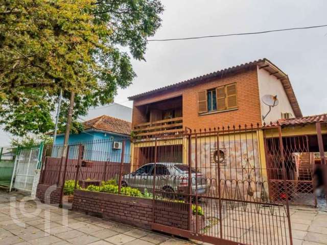 Casa com 6 quartos à venda na Rua Valparaíso, 945, Jardim Botânico, Porto Alegre, 237 m2 por R$ 807.500