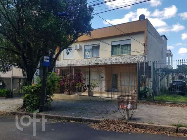 Casa com 3 quartos à venda na Irene Capponi Santiago, 425, Jardim Floresta, Porto Alegre, 312 m2 por R$ 955.000