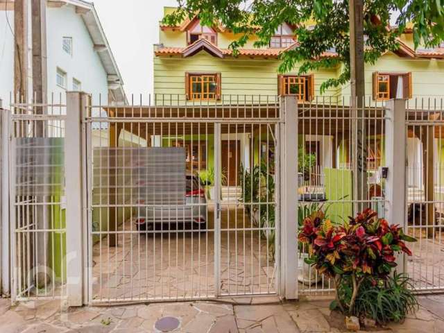 Casa com 3 quartos à venda na Rua Elias Bothome, 159, Jardim Itu Sabará, Porto Alegre, 137 m2 por R$ 700.000