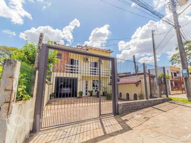 Casa com 3 quartos à venda na Rua Seival, 130, Vila Jardim, Porto Alegre, 220 m2 por R$ 750.000