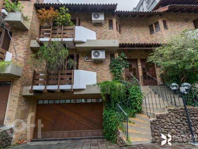 Casa em condomínio fechado com 3 quartos à venda na Rua Jaraguá, 355, Bela Vista, Porto Alegre, 291 m2 por R$ 1.550.000