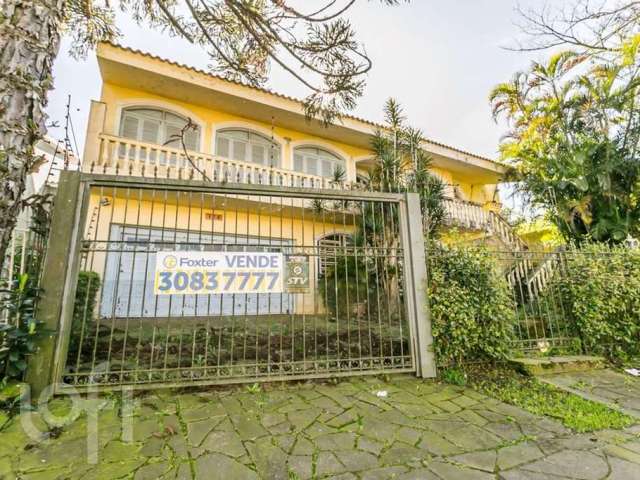 Casa com 5 quartos à venda na Rua Monte Alverne, 154, Chácara das Pedras, Porto Alegre, 600 m2 por R$ 1.240.000