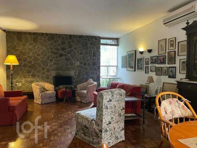 Casa com 4 quartos à venda na Alameda Eduardo Guimarães, 91, Três Figueiras, Porto Alegre, 303 m2 por R$ 3.325.000