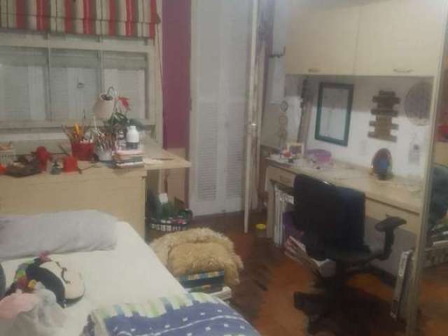 Apartamento com 1 quarto à venda na Rua Washington Luiz, 428, Centro Histórico, Porto Alegre, 81 m2 por R$ 300.000