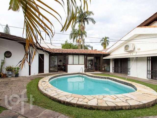 Casa com 3 quartos à venda na Rua Morano Calabro, 116, Ipanema, Porto Alegre, 357 m2 por R$ 1.490.000