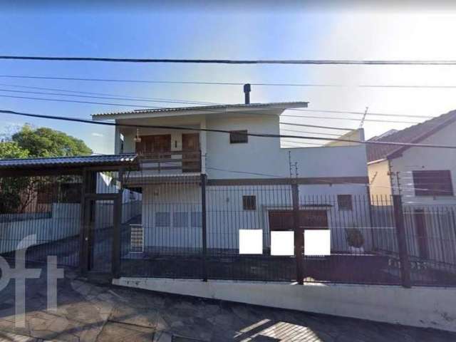 Casa em condomínio fechado com 3 quartos à venda na Rua Victor Silva, 515, Camaquã, Porto Alegre, 197 m2 por R$ 747.000