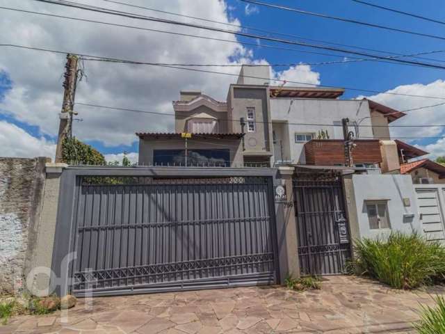 Casa com 3 quartos à venda na Rua Conde da Figueira, 786, Vila Jardim, Porto Alegre, 232 m2 por R$ 1.680.000