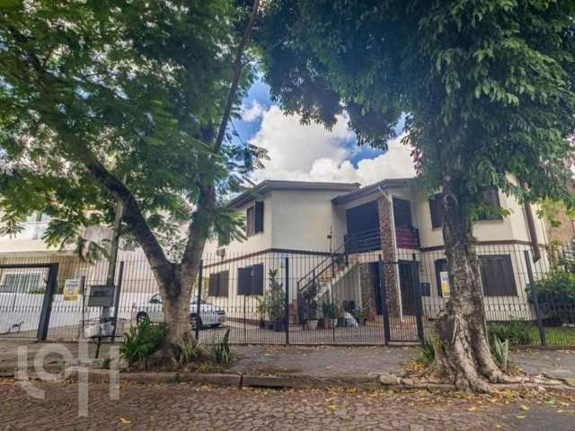 Casa com 5 quartos à venda na Rua Abílio Miller, 53, Jardim Itu Sabará, Porto Alegre, 244 m2 por R$ 850.000