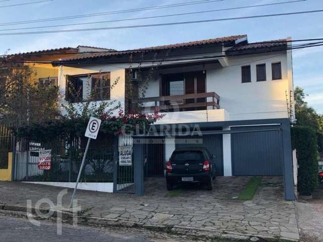 Casa com 3 quartos à venda na Rua Professor Abílio Azambuja, 675, Jardim do Salso, Porto Alegre, 308 m2 por R$ 812.250