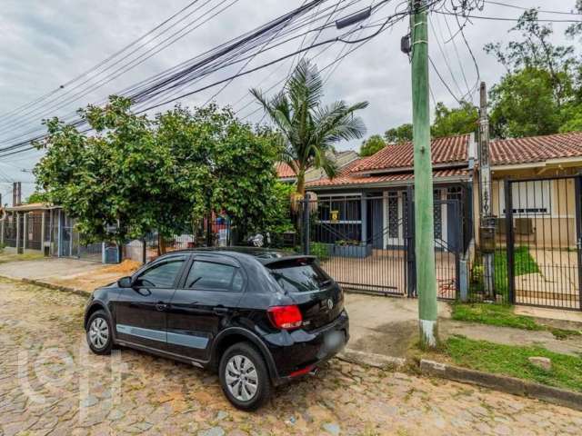 Casa com 4 quartos à venda na Rua Pedro Faria, 290, Hípica, Porto Alegre, 97 m2 por R$ 290.000