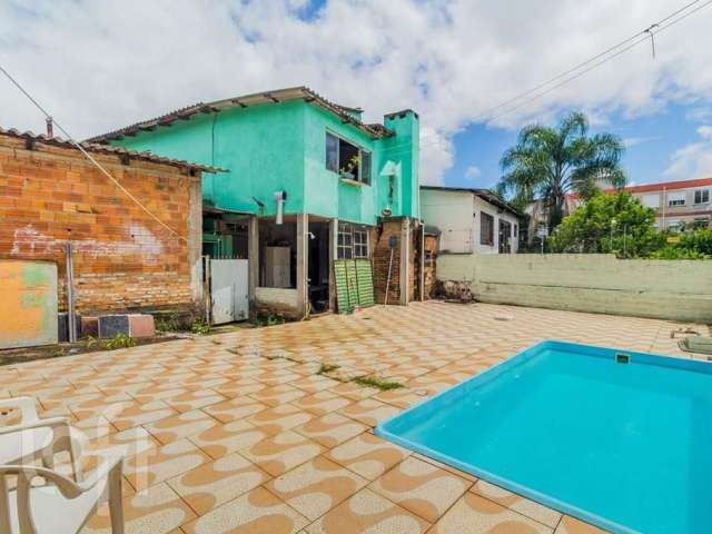 Casa com 3 quartos à venda na Rua Pedro Boticário, 780, Glória, Porto Alegre, 314 m2 por R$ 800.000