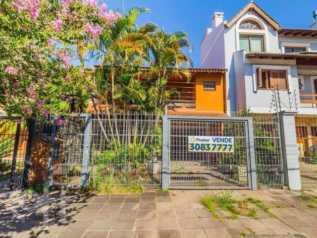 Casa com 3 quartos à venda na Rua José Aristides Martins, 53, Ipanema, Porto Alegre, 162 m2 por R$ 630.000