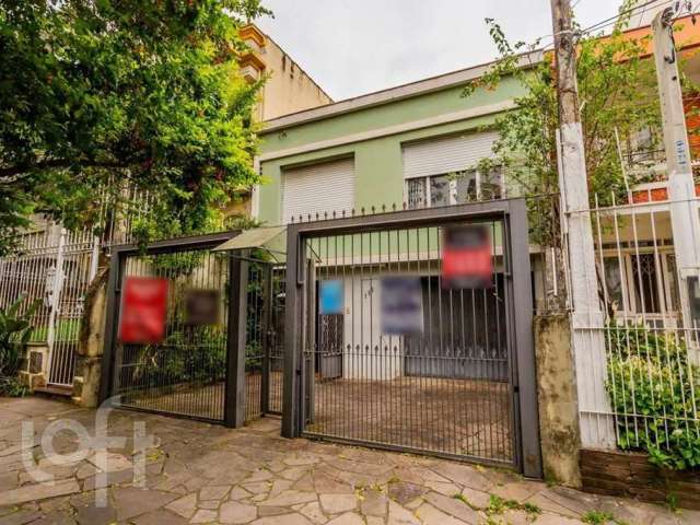 Casa com 3 quartos à venda na Avenida Taquara, 111, Petrópolis, Porto Alegre, 165 m2 por R$ 638.300