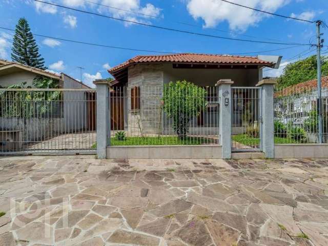 Casa com 3 quartos à venda na Rua Doutor Jorge Fayet, 651, Chácara das Pedras, Porto Alegre, 360 m2 por R$ 1.400.000