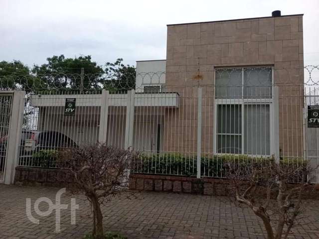 Casa com 3 quartos à venda na Rua Alfredo Varela, 190, Teresópolis, Porto Alegre, 339 m2 por R$ 880.000