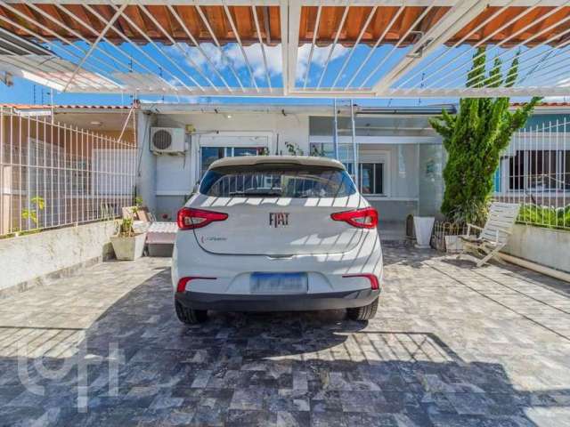 Casa com 2 quartos à venda na Rua José Celestino da Silva, 765, Hípica, Porto Alegre, 100 m2 por R$ 365.000