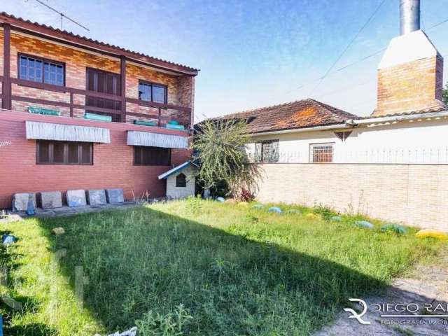 Casa com 2 quartos à venda na Estrada Costa Gama, 5090, Restinga, Porto Alegre, 253 m2 por R$ 550.000