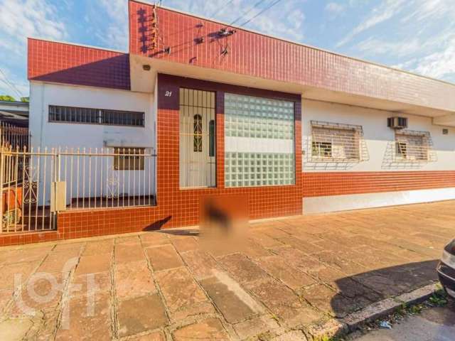 Casa com 4 quartos à venda na Rua Humberto de Campos, 1340, Partenon, Porto Alegre, 500 m2 por R$ 1.300.000