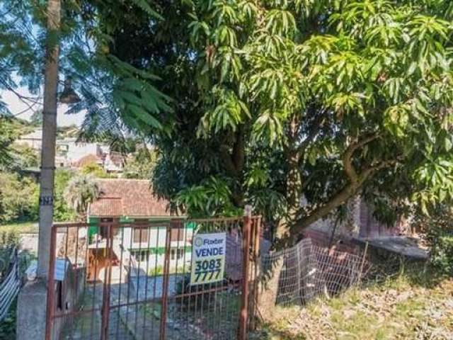 Casa com 5 quartos à venda na das Camélias, 328, Bom Jesus, Porto Alegre, 251 m2 por R$ 480.000