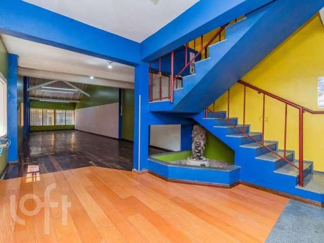 Casa com 2 quartos à venda na Rua Espírito Santo, 343, Centro Histórico, Porto Alegre, 517 m2 por R$ 1.425.000