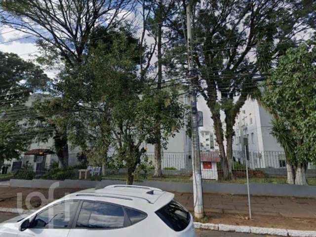 Apartamento com 3 quartos à venda na Coronel Massot, 1309, Cavalhada, Porto Alegre, 65 m2 por R$ 240.000