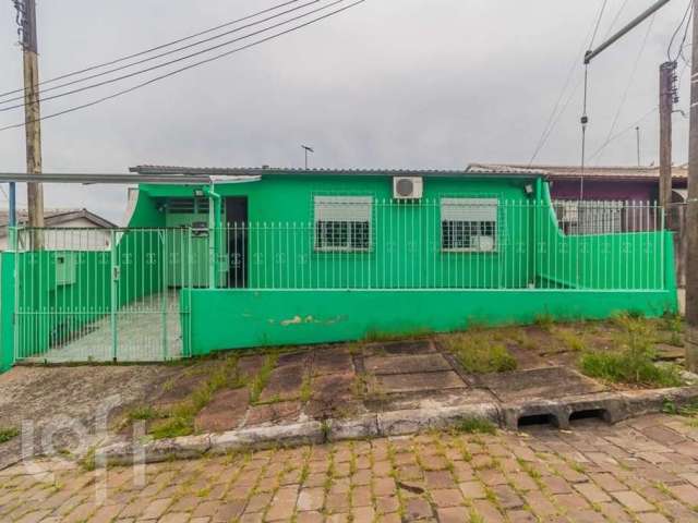 Casa com 2 quartos à venda na Rua Dinarte Armando, 40, Vila Nova, Porto Alegre, 180 m2 por R$ 480.000