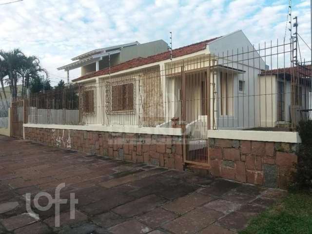 Casa com 3 quartos à venda na Rua Curupaiti, 730, Cristal, Porto Alegre, 270 m2 por R$ 1.600.000