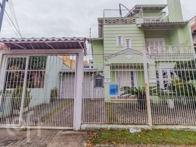 Casa com 5 quartos à venda na Rua Folha da Tarde, 49, Cristal, Porto Alegre, 330 m2 por R$ 1.790.000