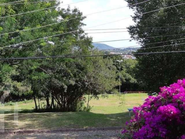 Casa com 3 quartos à venda na Rua Osmar Meletti, 24, Espírito Santo, Porto Alegre, 170 m2 por R$ 638.000