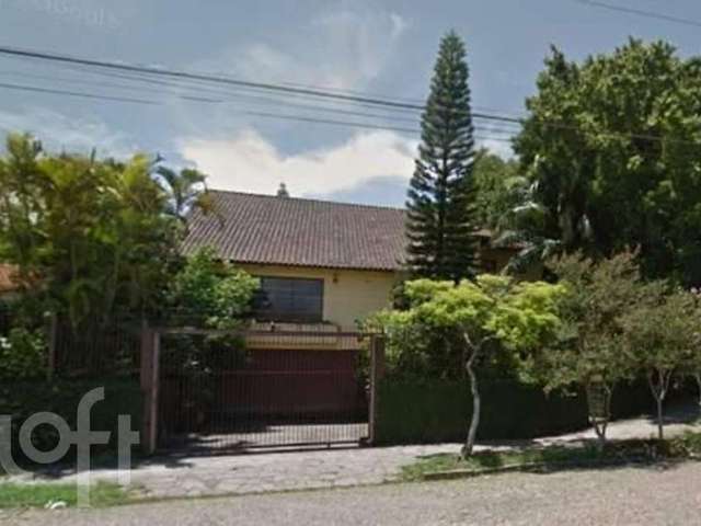 Casa com 3 quartos à venda na Rua Chavantes, 740, Vila Assunção, Porto Alegre, 265 m2 por R$ 2.130.000