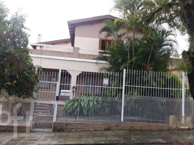 Casa com 3 quartos à venda na Rua Luiz Carniglia, 210, Sarandi, Porto Alegre, 296 m2 por R$ 650.000