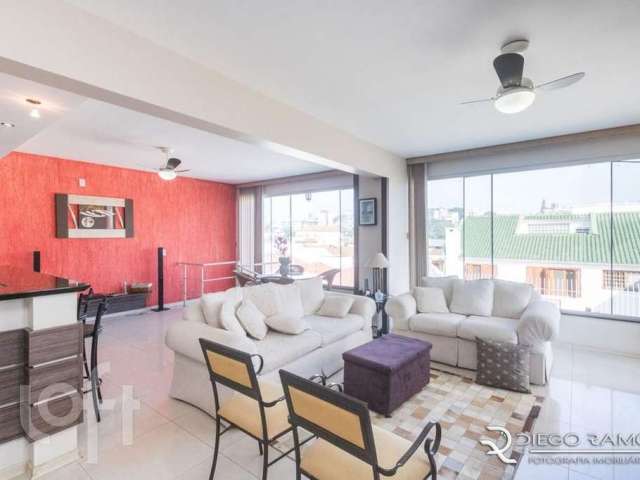 Casa com 3 quartos à venda na Avenida Doutor Walter Só Jobim, 300, Jardim Lindóia, Porto Alegre, 316 m2 por R$ 1.200.000