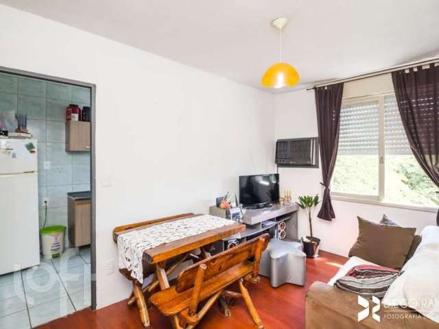 Apartamento com 2 quartos à venda na Rua Padre Ângelo Corso, 120, Cavalhada, Porto Alegre, 46 m2 por R$ 200.000