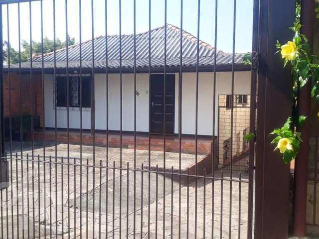 Casa com 7 quartos à venda na Avenida Alberto Pasqualini, 854, Jardim Itu Sabará, Porto Alegre, 300 m2 por R$ 522.500