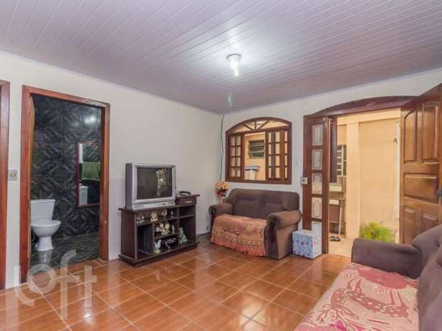 Casa com 3 quartos à venda na Rua Vieira da Cunha, 75, Sarandi, Porto Alegre, 115 m2 por R$ 290.000