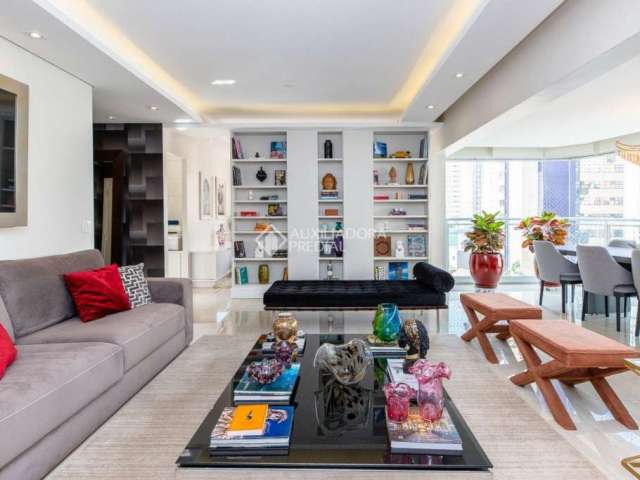 Apartamento com 3 quartos à venda na Avenida Ibijaú, 248, Moema, São Paulo, 187 m2 por R$ 2.990.000