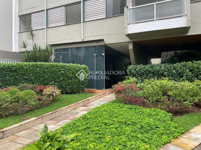 Apartamento com 3 quartos à venda na Rua Doutor Albuquerque Lins, 992, Santa Cecília, São Paulo, 135 m2 por R$ 1.580.000