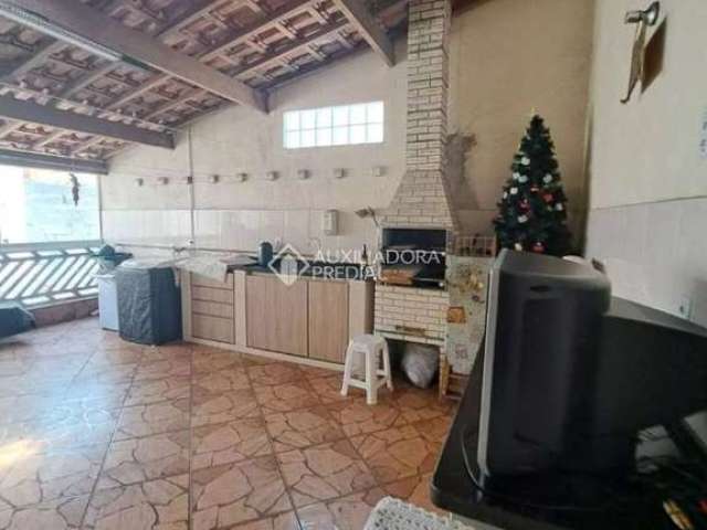 Casa com 3 quartos à venda na ARMANDO SALLES OLIVEIRA, 232, Parque São Vicente, Mauá, 202 m2 por R$ 650.000