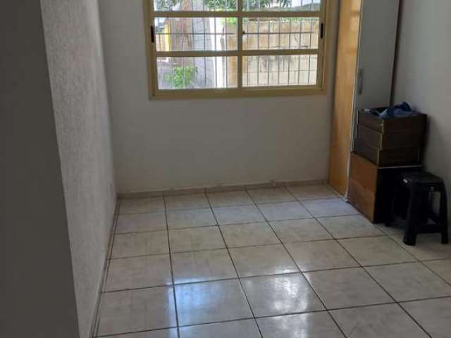 Apartamento com 2 quartos à venda na Avenida Loreto, 321, Jardim Santo André, Santo André, 53 m2 por R$ 217.300