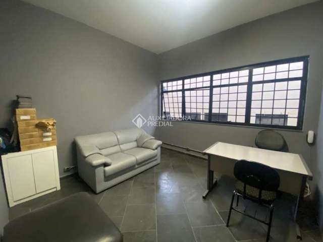 Sala comercial com 1 sala para alugar na Rua Carlos Spera, 52, Centro, São Bernardo do Campo, 15 m2 por R$ 1.000