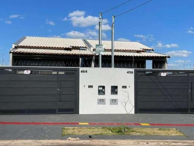 Linda casa de 03 quartos no Nova Lima