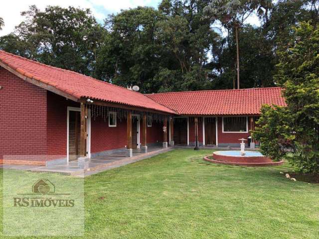 Casa para Venda em Arujá, Jardim São Jorge, 4 dormitórios, 1 suíte, 4 banheiros, 6 vagas