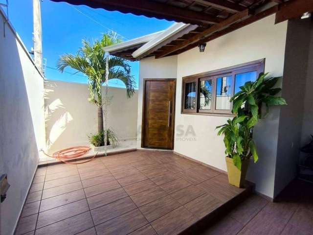 Casa com 3 dormitórios à venda, 180 m² por R$ 499.000,00 - Lívia I - Botucatu/SP