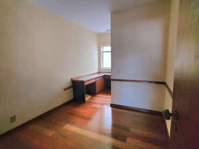 Apartamento com 3 quartos à venda na Avenida Barão do Rio Branco, Manoel Honório, Juiz de Fora, 171 m2 por R$ 500.000