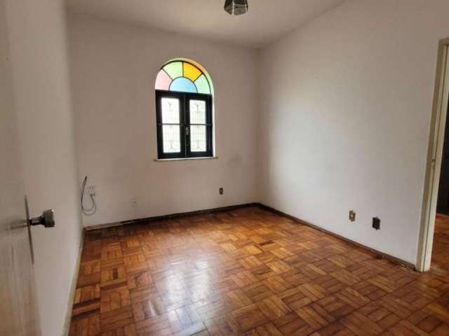 Casa com 4 quartos à venda na Rua Julieta Andrada, Granbery, Juiz de Fora, 300 m2 por R$ 450.000